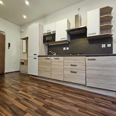 Warm And Cozy Design Center Of Apartman
