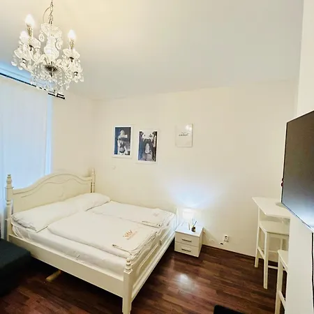 Apartman Warm And Cozy Design Center Of
